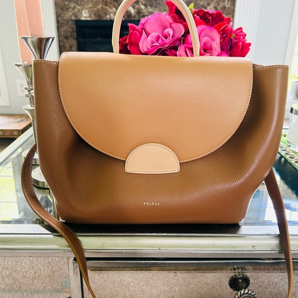Polène’s first design, the “Numéro Un”, classic camel color - Picture 5 of 9